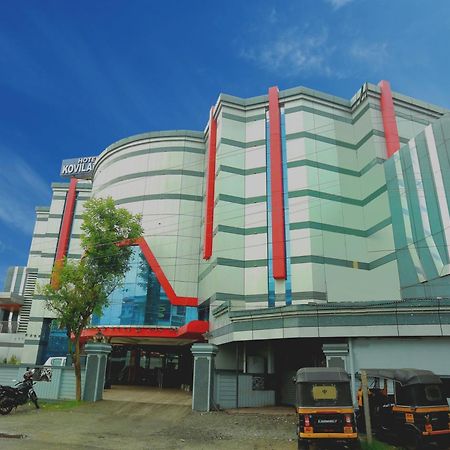 Capital O Kovilakam Residency Hotel Thrissur Exterior photo