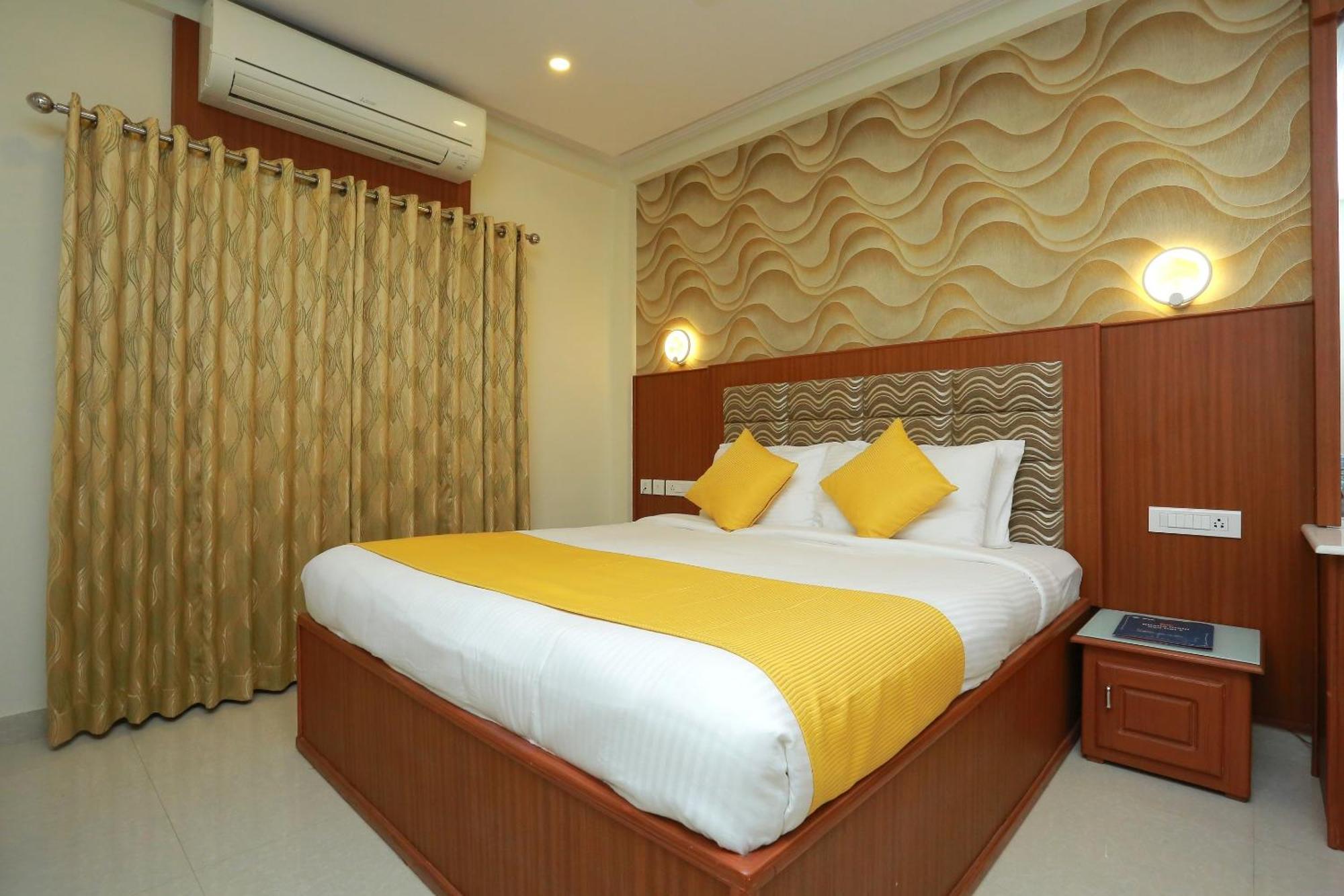 Capital O Kovilakam Residency Thrissur Exterior photo